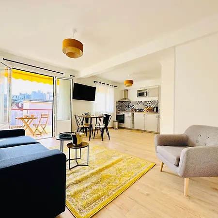 Apartment Le Cozycroisette - Centre - 6 Personnes *